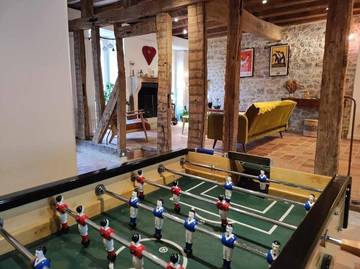 Gîte pour 6 personnes, avec jardin à Pontaubert