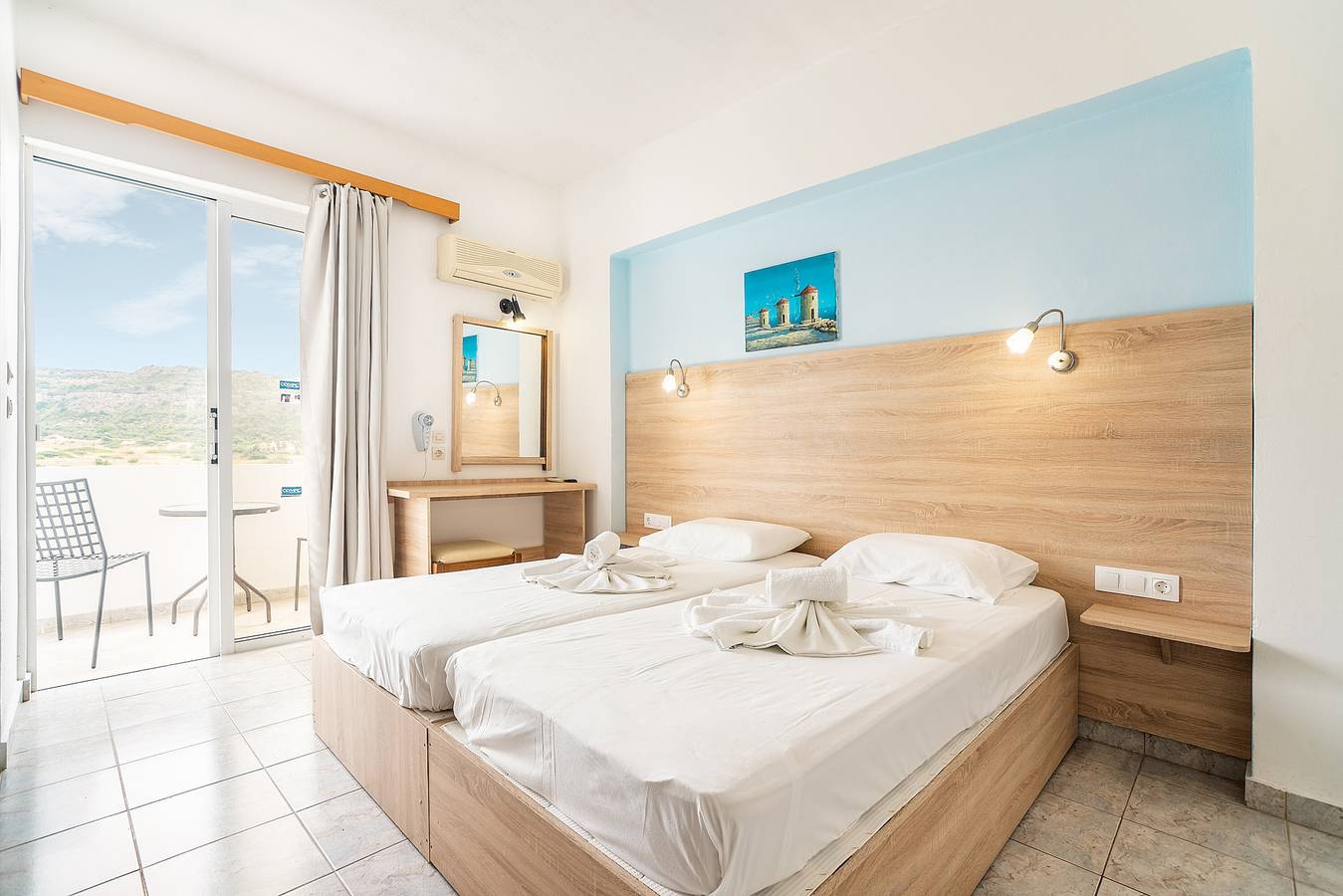 Entire studio, Apartment 'Sotirakis Standard Room 6' with Mountain View, Wi-Fi and Air Conditioning in Rhodes