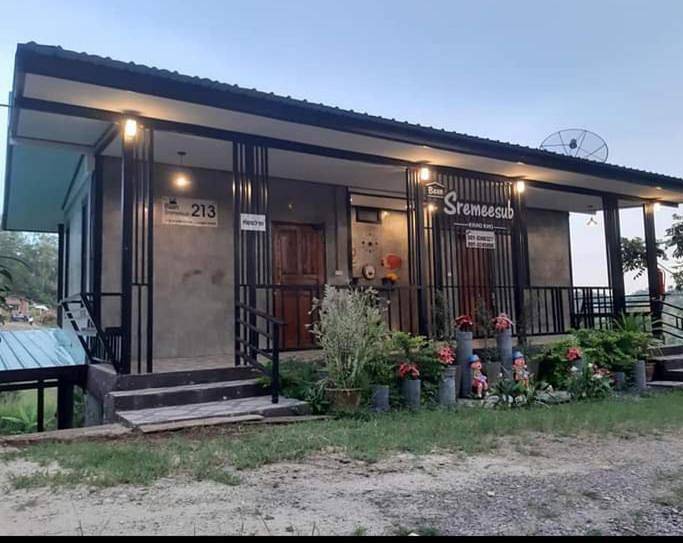 Maison d’hôte pour 3 personnes, avec vue ainsi que terrasse et jardin dans Khao Kho