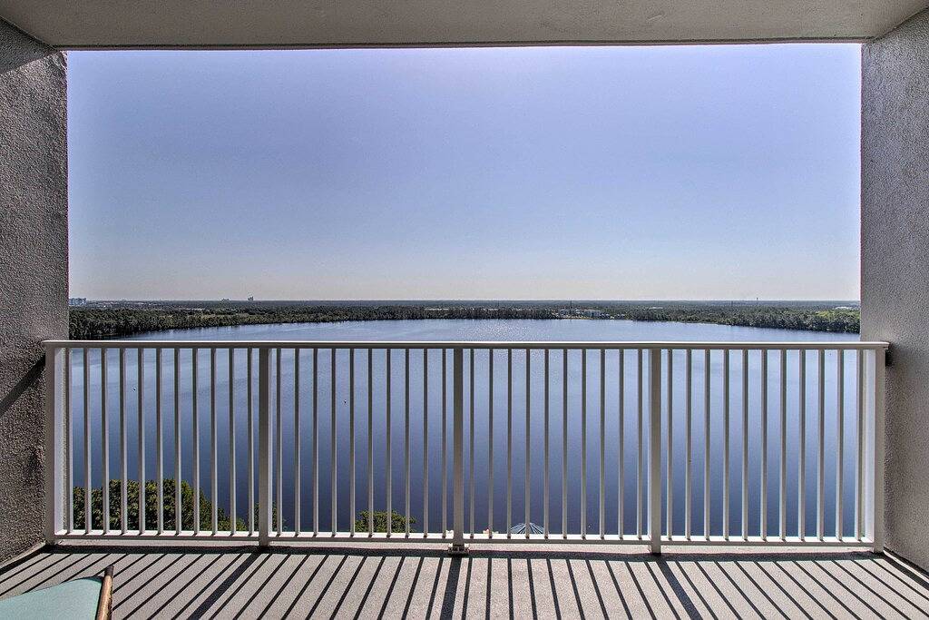Ganze Wohnung, Luxury Condo w/ Huge Private Balcony on Lake Bryan in Disney World
