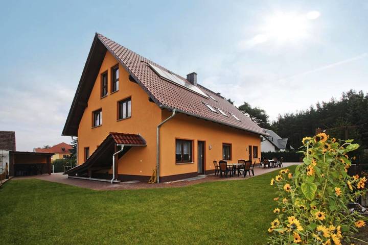 BnB für 12 Personen, mit Terrasse und Garten sowie Sauna und Ausblick in Burg (Spreewald)