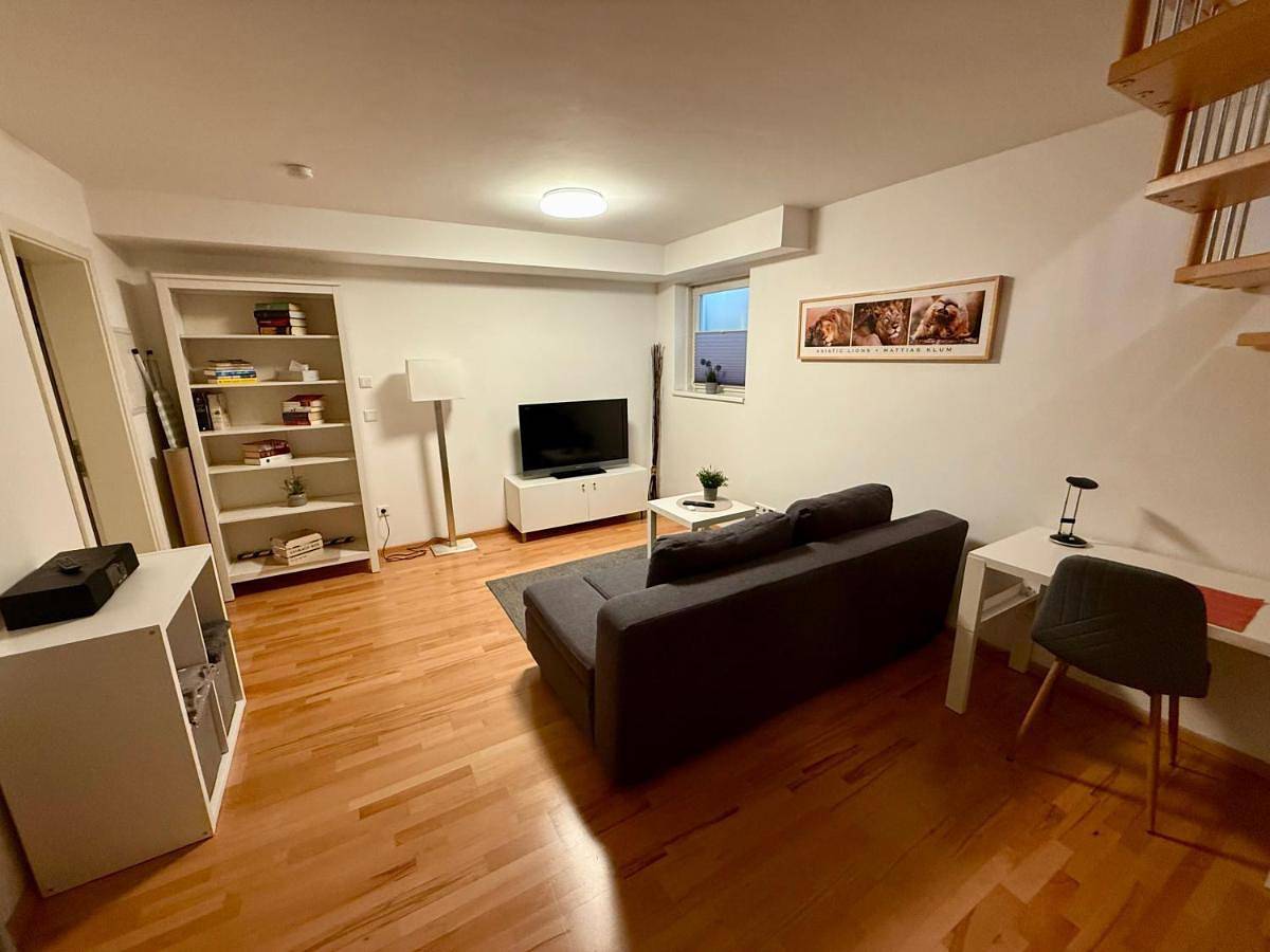 Ganze Wohnung, Lüttelhome, moderne Ferienwohnung im Grünen mit Highspeed-Glasfaser in Brüggen, Niederrhein