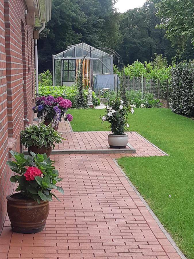 Location de vacances pour 6 personnes, avec vue et jardin à Rhauderfehn - 3