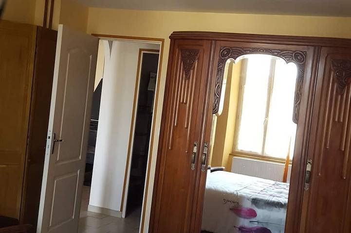 Location de vacances pour 9 personnes à Montalembert - 4