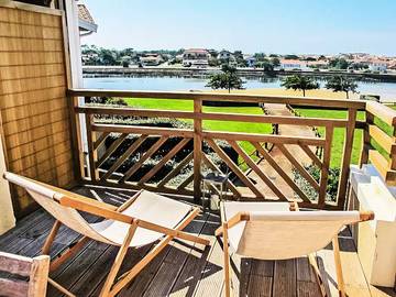 Gîte pour 4 personnes, avec terrasse dans Plage du Courant