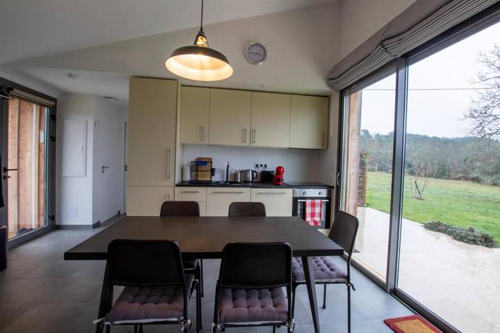 Location de vacances pour 2 personnes, avec terrasse et jardin à Meyrals - 4