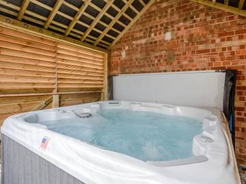 Holiday Rental for 2 People in Lincolnshire, Midlands, Photo 1