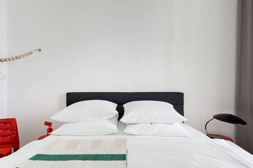 Entire apartment, Central Mitte Design Apartment in Mitte Berlin, Berlin