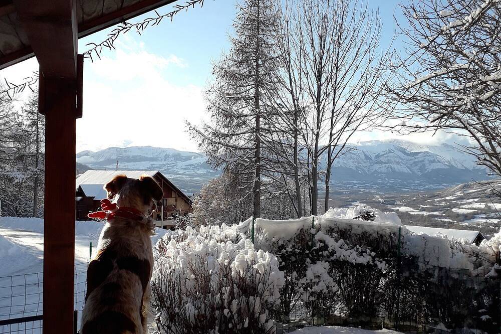 Chalet 7 Pers. Schöner Blick auf die Berge auf dem Hügel, 100 Meter in Saint-Léger-les-Mélèzes, Nationalpark Écrins