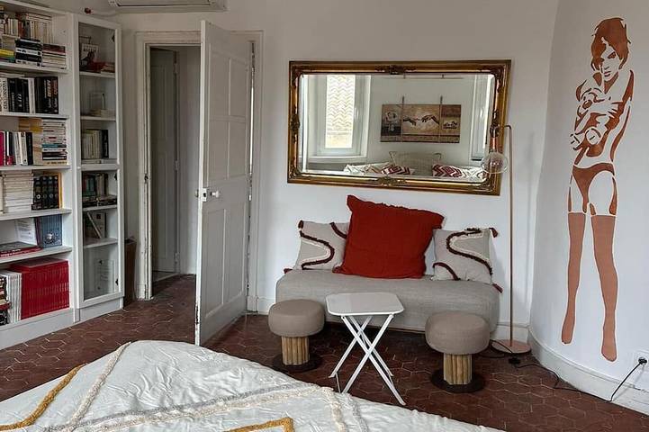 Gîte pour 4 personnes, avec jacuzzi et terrasse dans Office De Tourisme De La Cadiere D Azur - 2
