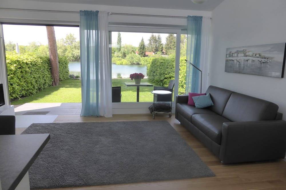 Modernes Ferienhaus mit direktem Seezugang in Ketsch, Rheinebene