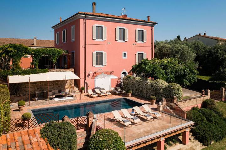 Ferienhaus für 13 Personen, mit Pool