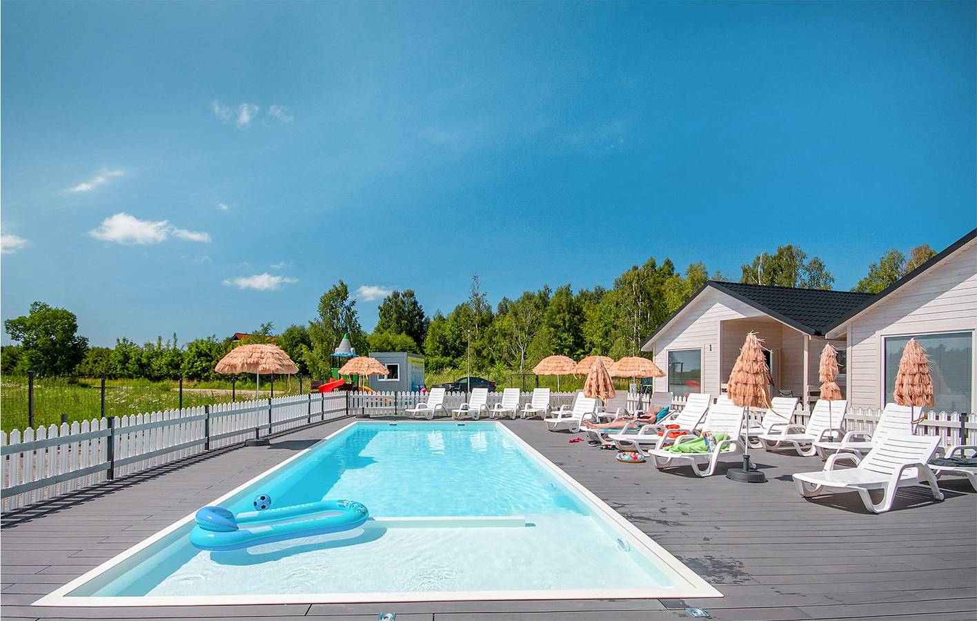 Ferienhaus für 5 Personen mit Pool in Bobolin, Powiat Sławieński