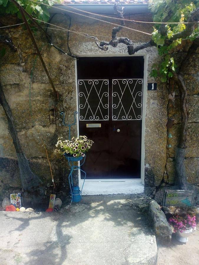 Gîte pour 4 personnes, avec vue et jardin dans Sabugal - 2