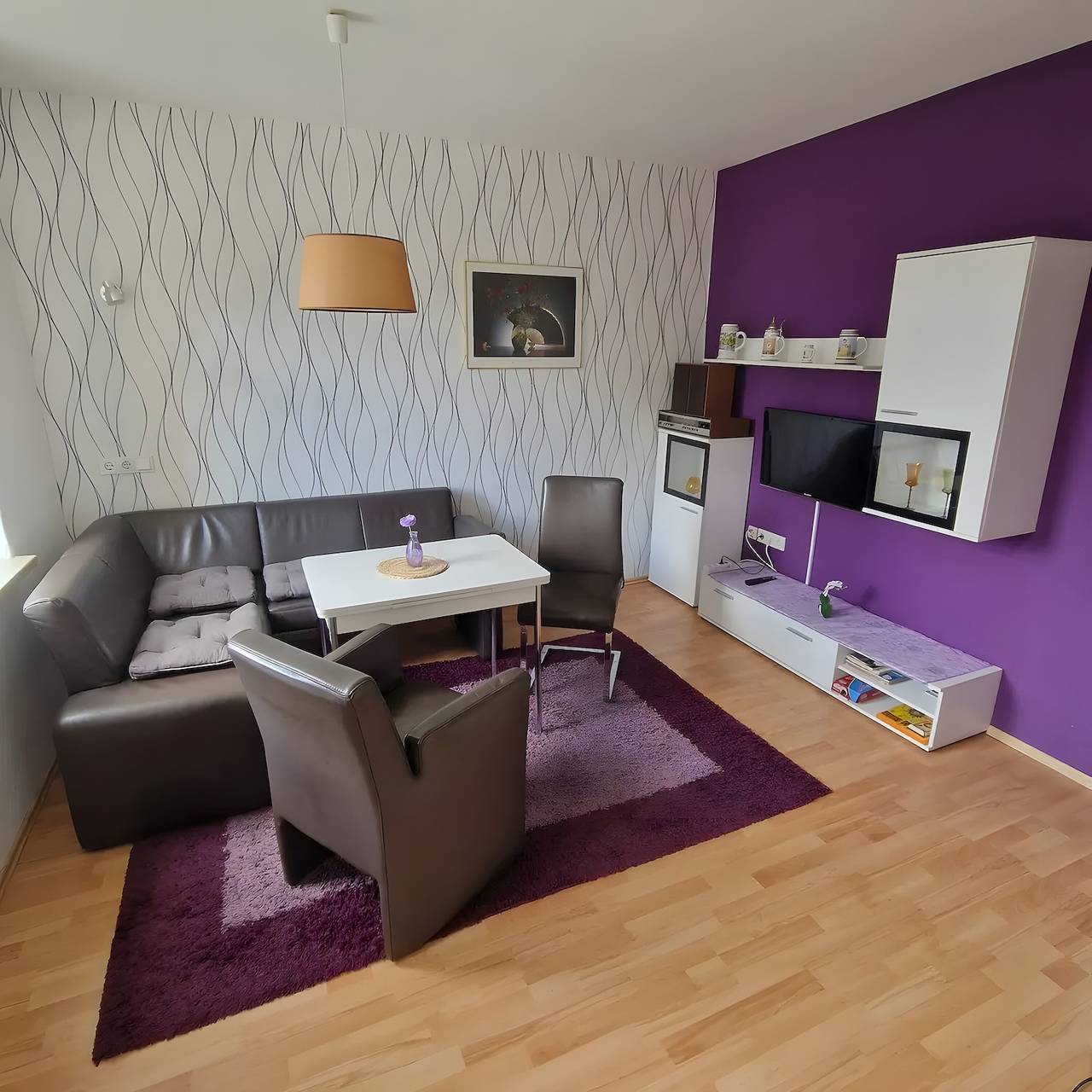 Ganze Wohnung, Ferienwohnung Am Hirtenplatz" mit gemeinsamer Terrasse und Wi-Fi in Freiberg, Chemnitz und Umgebung