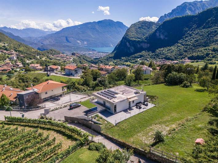Gîte pour 3 personnes, avec terrasse et jardin à Villa del Monte