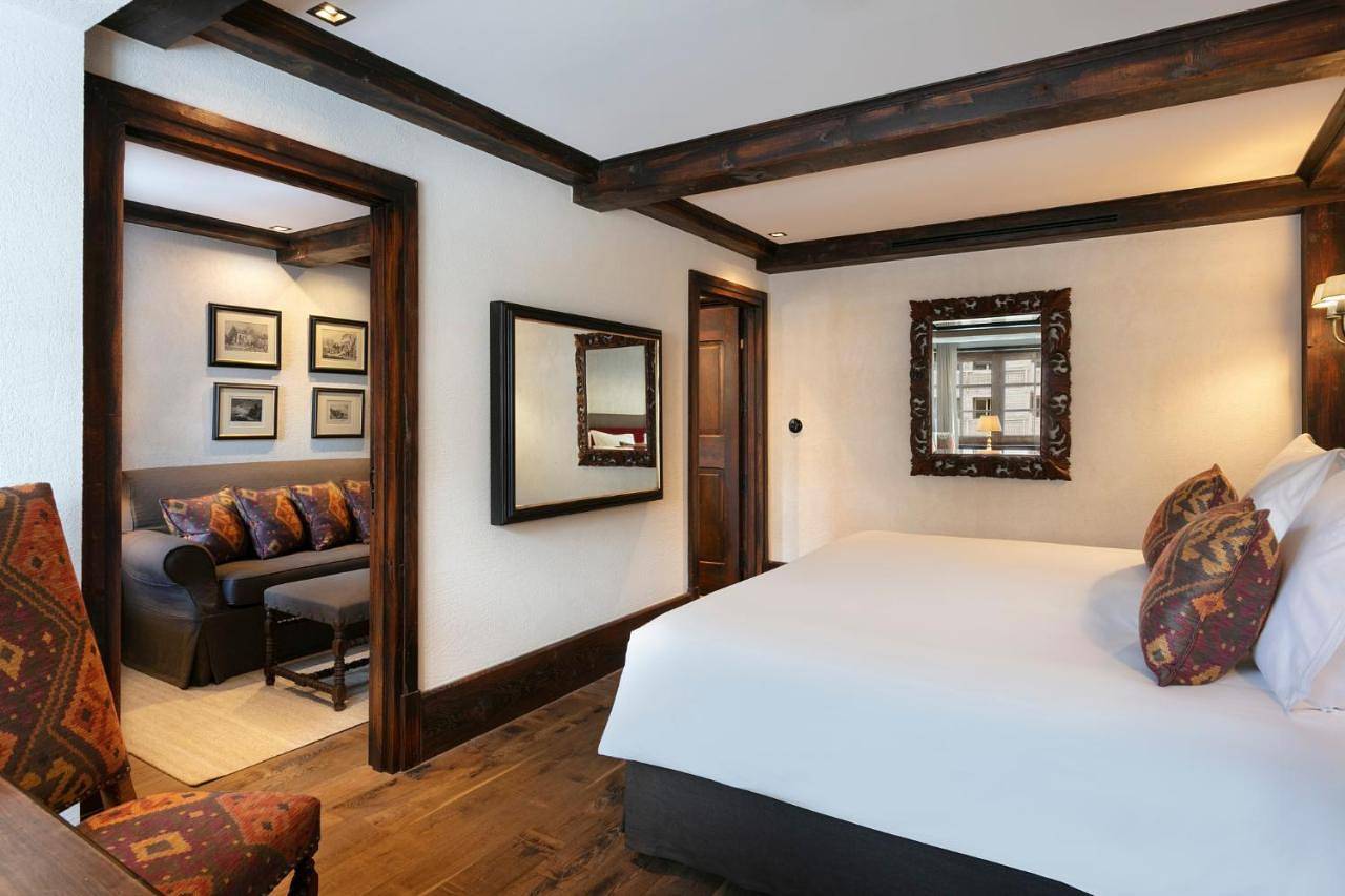 Junior Suite with Balcony in Val-d'Isère, Massif de la Vanoise
