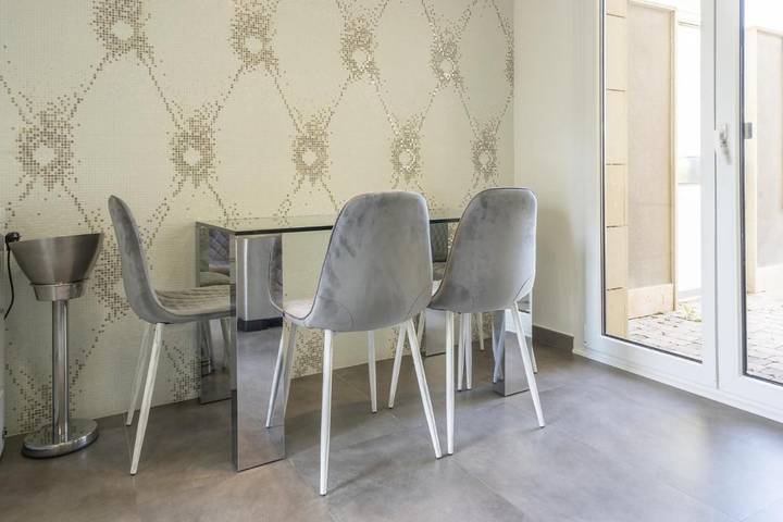 Casa rural para 9 personas, con Terraza y Jardín además de Piscina y Vistas en Elche - 2