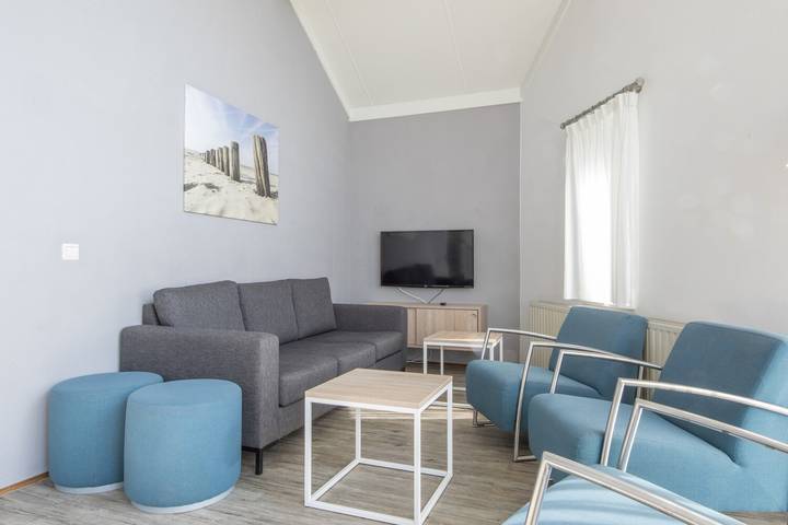 Strandhaus für 8 Personen, mit Balkon/Terrasse und Terrasse in Domburg - 2