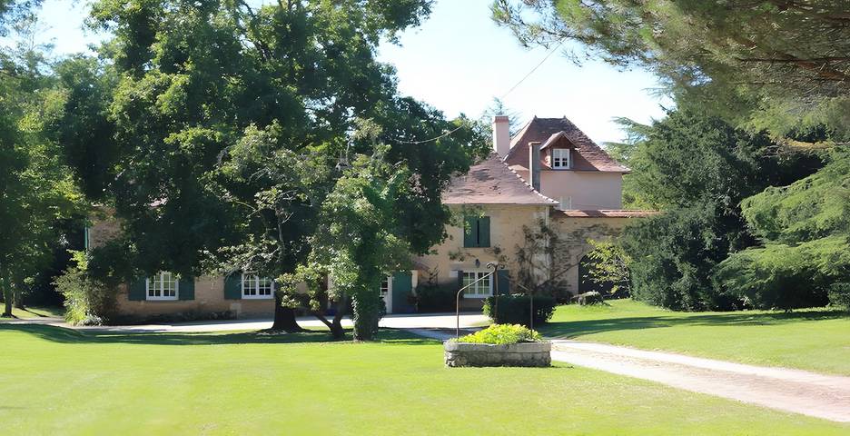 Location de vacances pour 4 personnes, avec Jacuzzi ainsi que Jardin et Sauna à Thiviers - 4