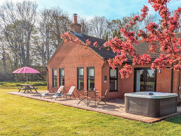 Cottage for 6 people, with garden, with pets in Norfolk