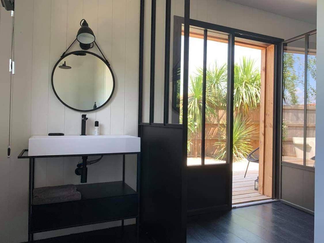 Double Room with Terrace in La Teste-de-Buch, Région d'Arcachon