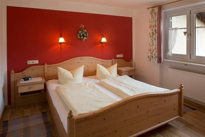 Ferienwohnung für 3 Personen, mit Balkon und Garten sowie Seeblick in Nesselwang - 3