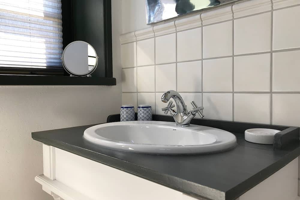 Ganze Wohnung, Ferienwohnung/App. für 2 Gäste mit 48m² in Blowatz in Blowatz, Neuburg