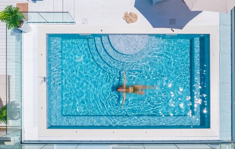 Gîte pour 4 personnes, avec piscine et terrasse à Pineto - 2