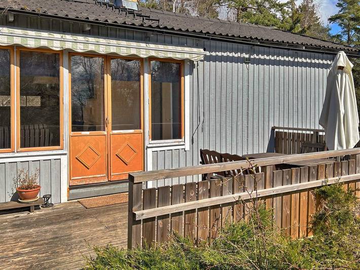 6 personer fritidhus i MUNSö in Mälaren