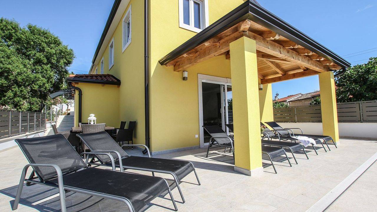 Villa für 8 Personen (100 m²) in Mugeba in Mugeba, Porec en omgeving