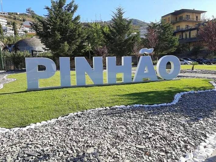 Gîte pour 6 personnes, avec vue sur le lac ainsi que vue et terrasse, animaux acceptés à Pinhão - 3