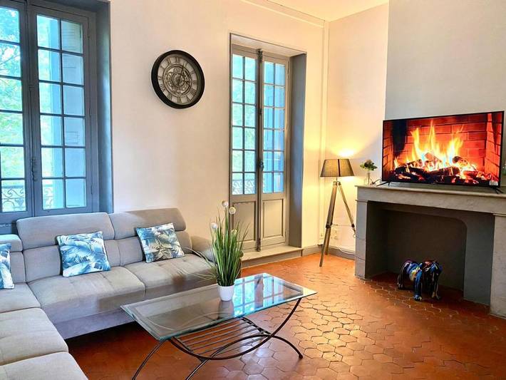 Location de vacances pour 2 personnes, avec vue et balcon dans Port de Carcassonne