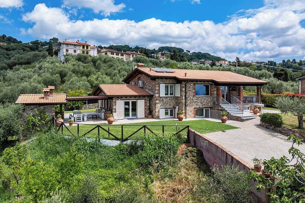 Casa vacanza a Versilia a partire da 510€ a notte