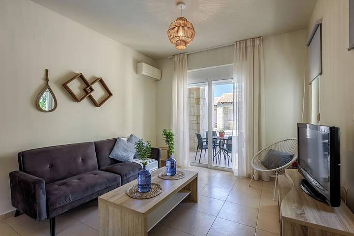 Ferienhaus für 6 Personen, mit Garten und Pool