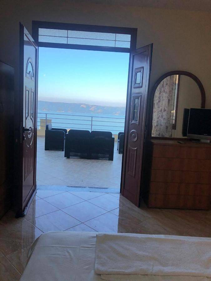 Appartement de vacances pour 5 personnes, avec Balcon et Terrasse ainsi que Jardin et Vue