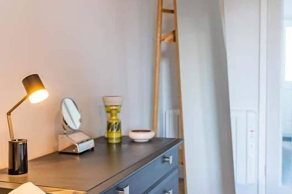 Rampart View -  a house that sleeps 6 guests  in 3 bedrooms in Gosport, Hampshire