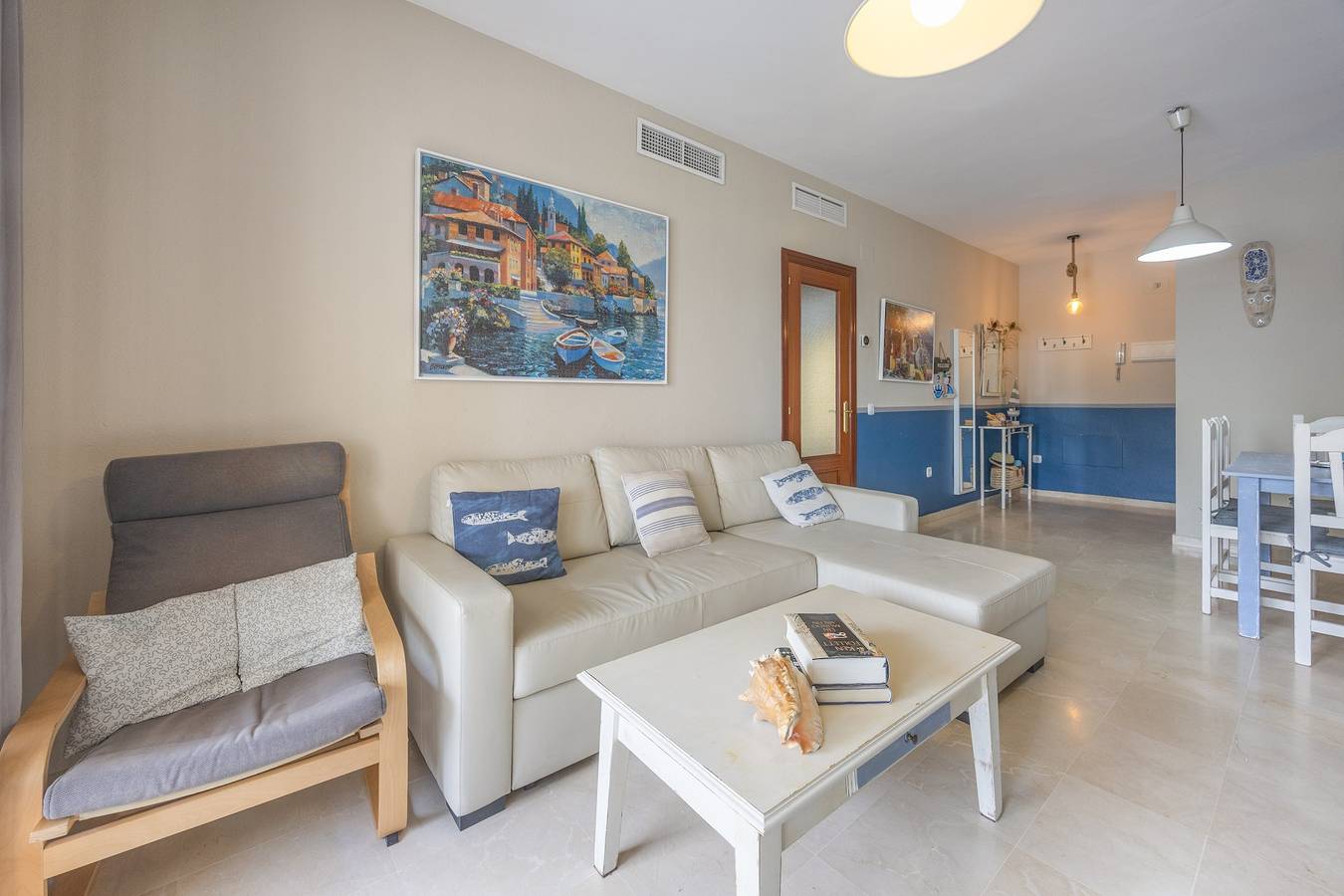 Ganze Wohnung, Apartment 'Golf Y Costa' mit Gemeinschaftspool, Wlan und Klimaanlage in Costa Ballena, Chipiona