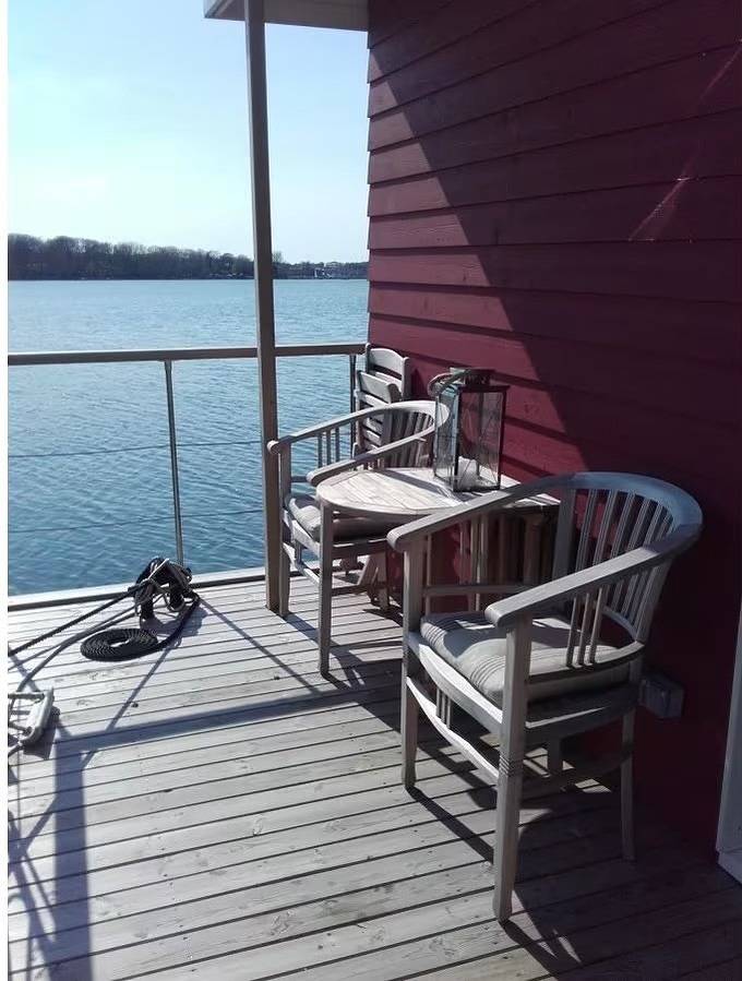 Hausboot für 5 Personen, mit Terrasse und Ausblick, mit Haustier in Schleswig-Holstein - 2