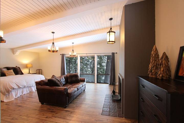 Cottage for 10 people, with terrace by Lake Tahoe