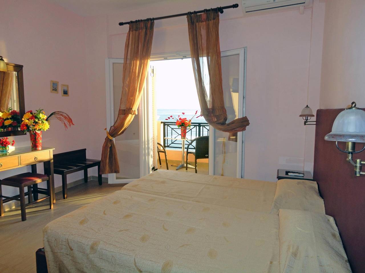 Galini Sea Apartment 4 at the Beach with Wi-Fi, A/C & Garden in Benitses, Corfu, Corfu