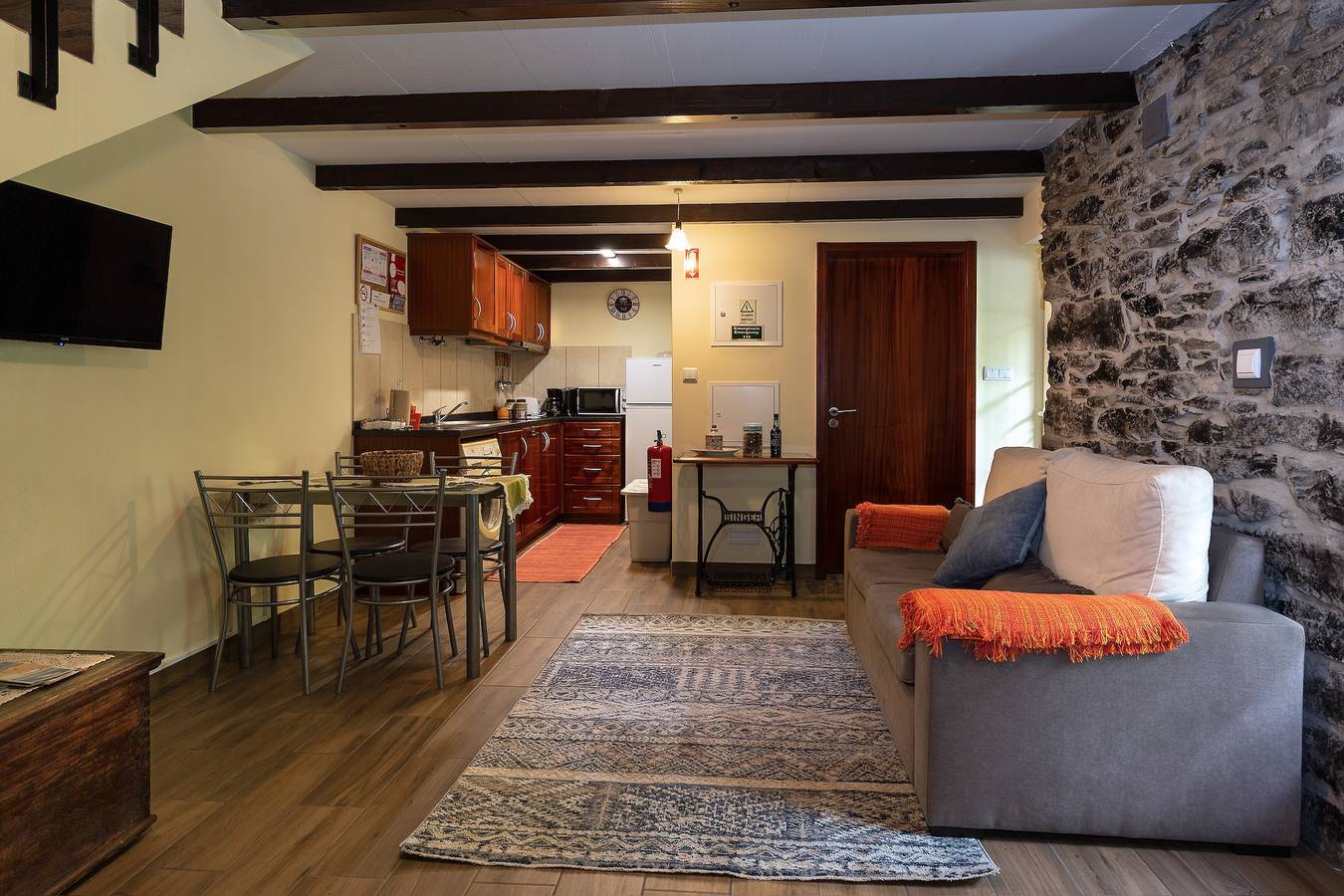 Ferienhaus 'Villa Rústica-Casa da Lurdes' mit Bergblick, Wlan, Balkon und Terrasse in Serra de Água, Madeira