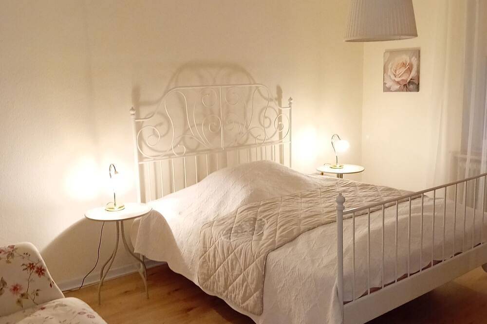 Ganze Wohnung, Ferienwohnung mit Ausblick! in Korbach, Waldecker Land