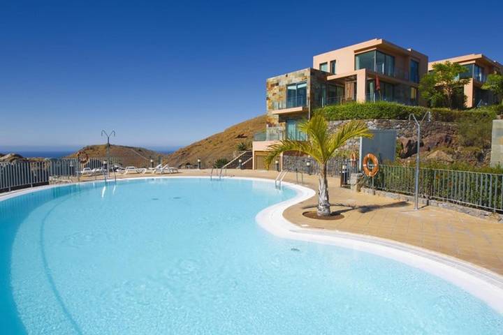 Casa rural para 6 personas, con Terraza además de Jardín y Piscina en Salobre - 2