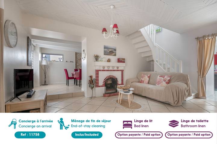 Location de vacances pour 6 personnes, avec terrasse dans Plage Du Port Meleu Prefailles - 3