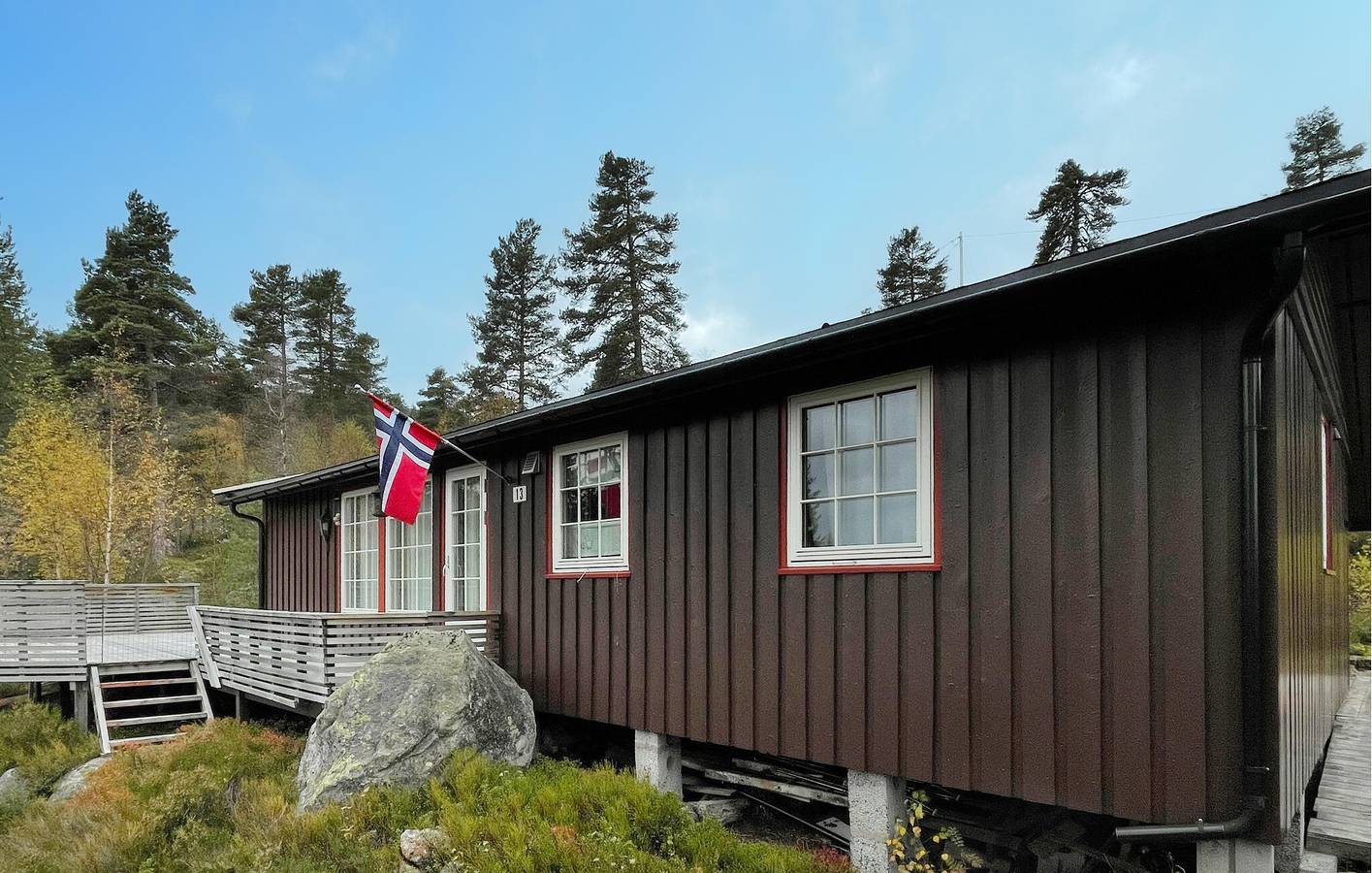 Feriehus for 9 personer med terrasse in Bortelid, Åseral