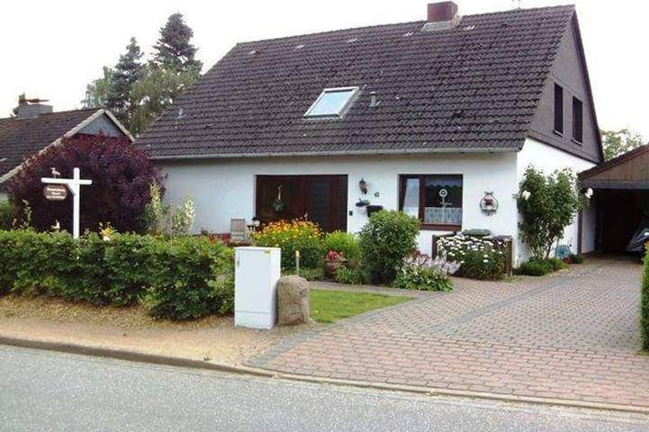 Ferienwohnung für 4 Personen, mit Terrasse und Garten in Rathjensdorf