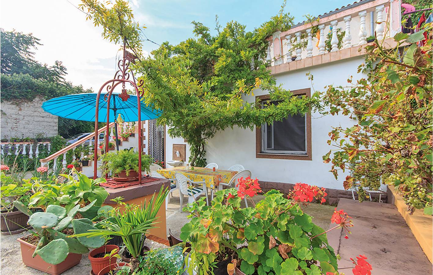 Ganze Ferienwohnung, Ferienwohnung für 4 Personen mit Terrasse in Rakalj, Südküste Istrien