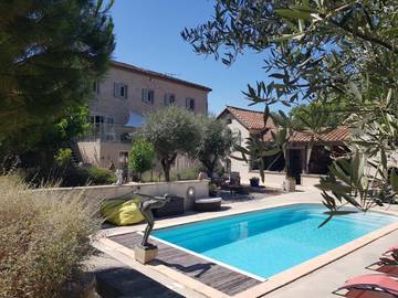 Cottage pour 2 personnes, avec piscine et jardin à Pennautier