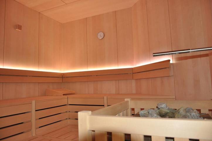 Ferienwohnung für 4 Personen, mit Sauna und Pool sowie Ausblick und Terrasse in Altjellingsdorf - 3